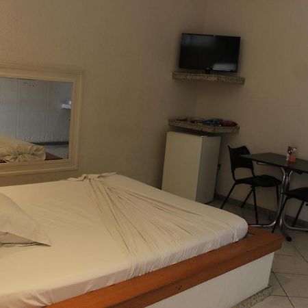 Motel Sunny Day Economy Betim Exteriör bild